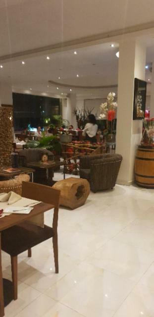 Hotel Bella Riva Kinshasa Luaran gambar